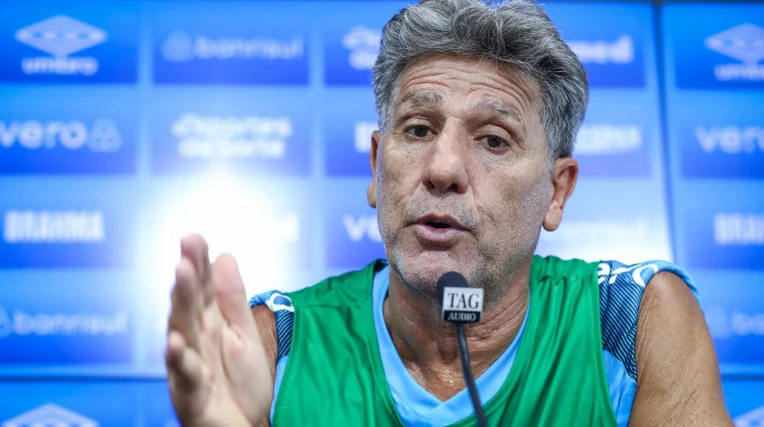 Grêmio bate o martelo e encaminha anúncio de chapéu no Flamengo