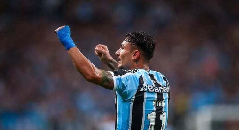 Atacante Vina se despede do Grêmio; saiba mais - Esportes