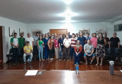 Tupi Paulista – Palestra envolvendo os colaboradores da prefeitura, agricultores e empresários da comunidade.