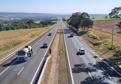 Feriado deve levar 1,2 milhão de veículos para as rodovias