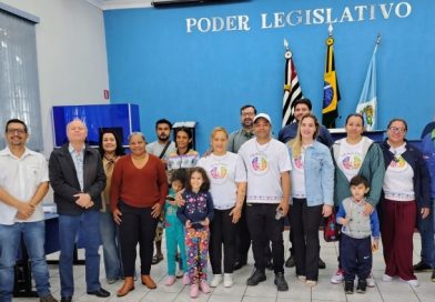 Junqueirópolis – Câmara realiza Sessão Extraordinária durante o recesso e aprova projetos estratégicos para educação, saúde, esporte e causa autista