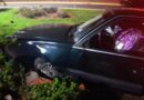 Paulicéia – Idoso fratura pé ao bater carro contra trevo de entrada do município