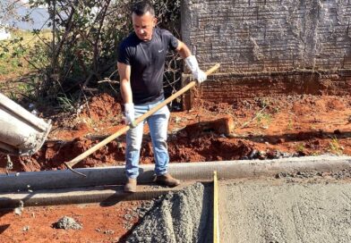 Monte Castelo – Prefeito é mão de obra literalmente