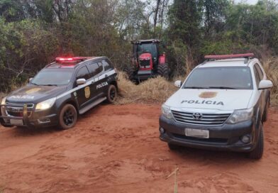 Dracena – Polícia Civil recupera trator de R$ 800 mil escondido