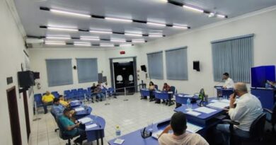 Junqueirópolis -Câmara aprova convênio de saúde e créditos orçamentários na 41ª Sessão Ordinária