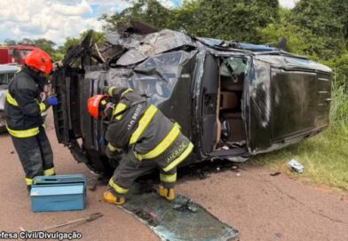 Martinópolis – Acidente envolvendo três carros