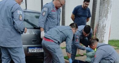 Dracena – Acidente entre caminhão e moto deixa mulher ferida