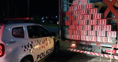 Tupi Paulista – Celulares foram apreendidos no km 140 da Rodovia General Euclides de Oliveira Figueiredo (SP-563)