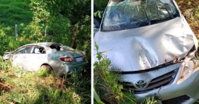 Monte Castelo – Carro capota e cai em ribanceira na SP-563