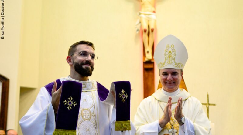 Tupi Paulista – O tupiense Padre Muriel assume nova paróquia